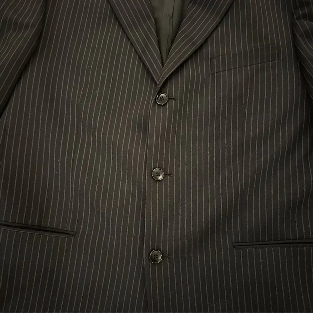 Joan New York 100% wool black gray pinstripe three button blazer size 44  b28